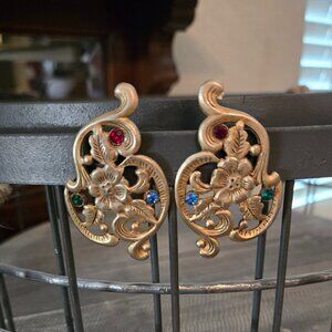 Vintage Clip on Earrings